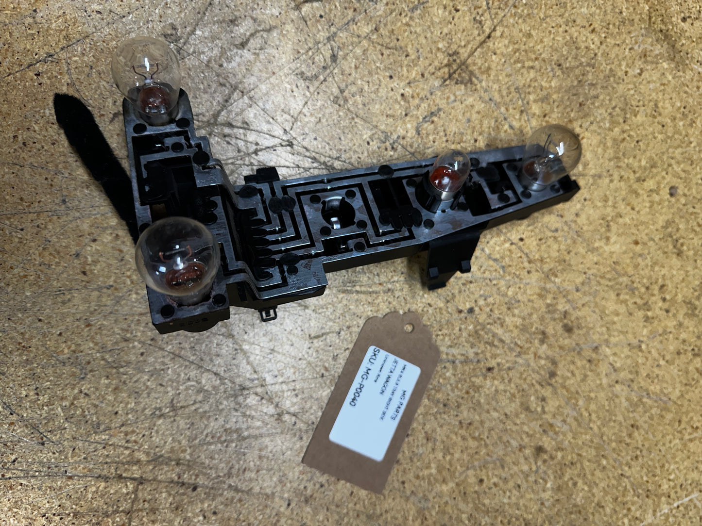 MK4 Tail-Light Bulb Tray (Passenger)