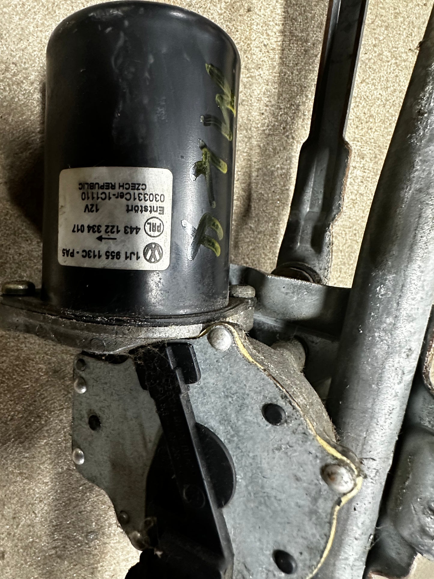 MK4 Wiper Motor and Linkage