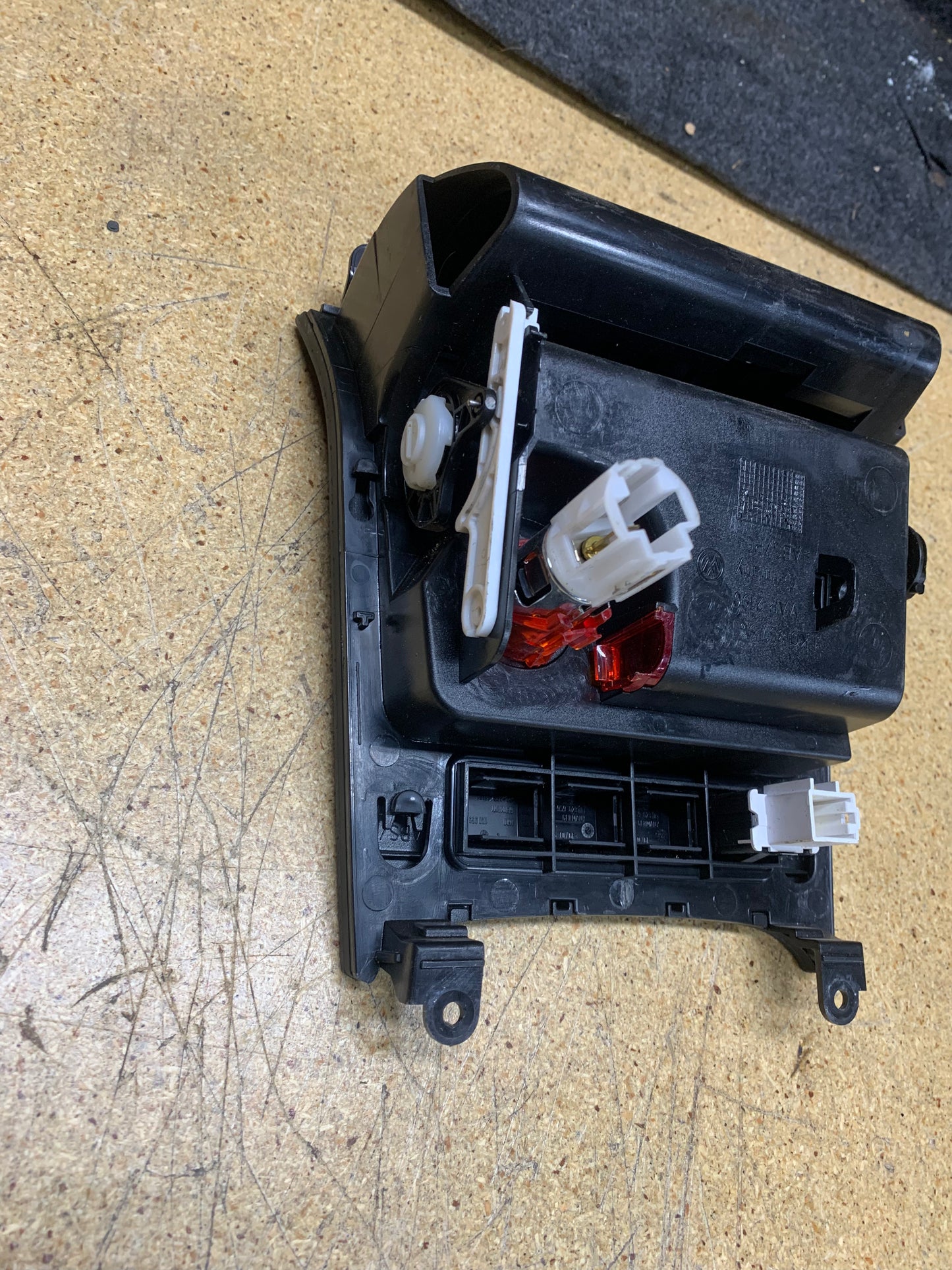 MK5 Centre Console Unit