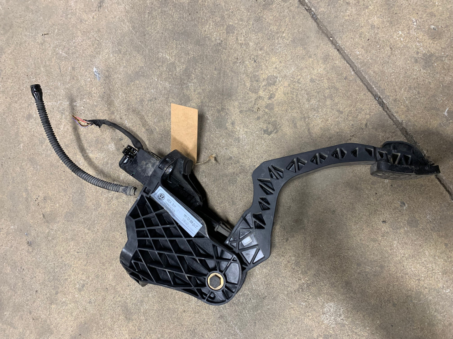 MK5 Clutch Pedal Assembly