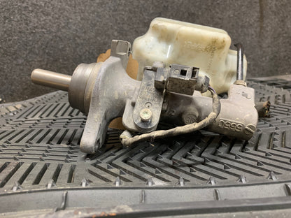 MK5 Master Cylinder and Reservoir