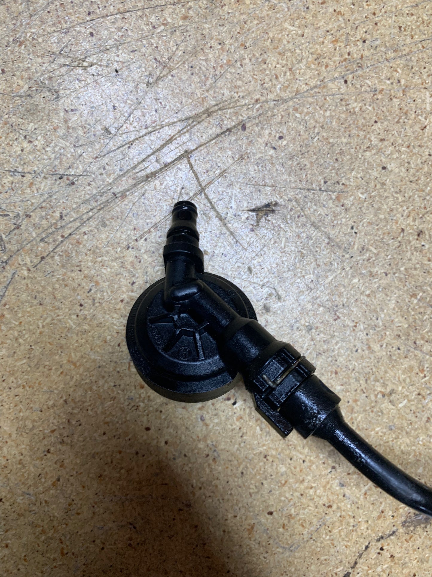 MK5 Bleeder Valve and Clutch Line