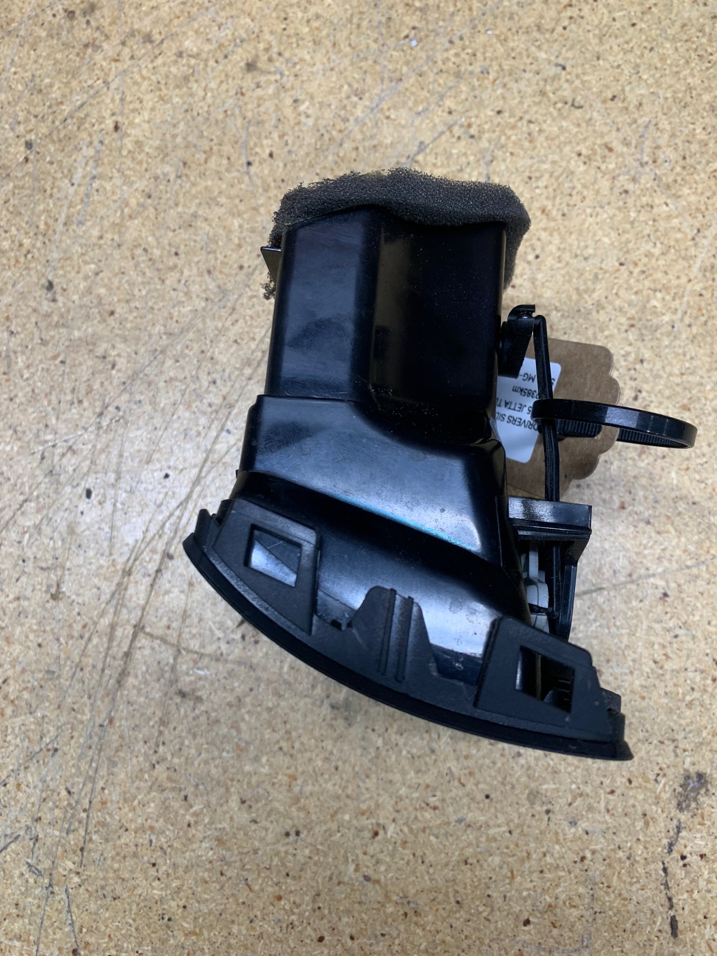 MK5 HVAC Vent (Drivers Side)